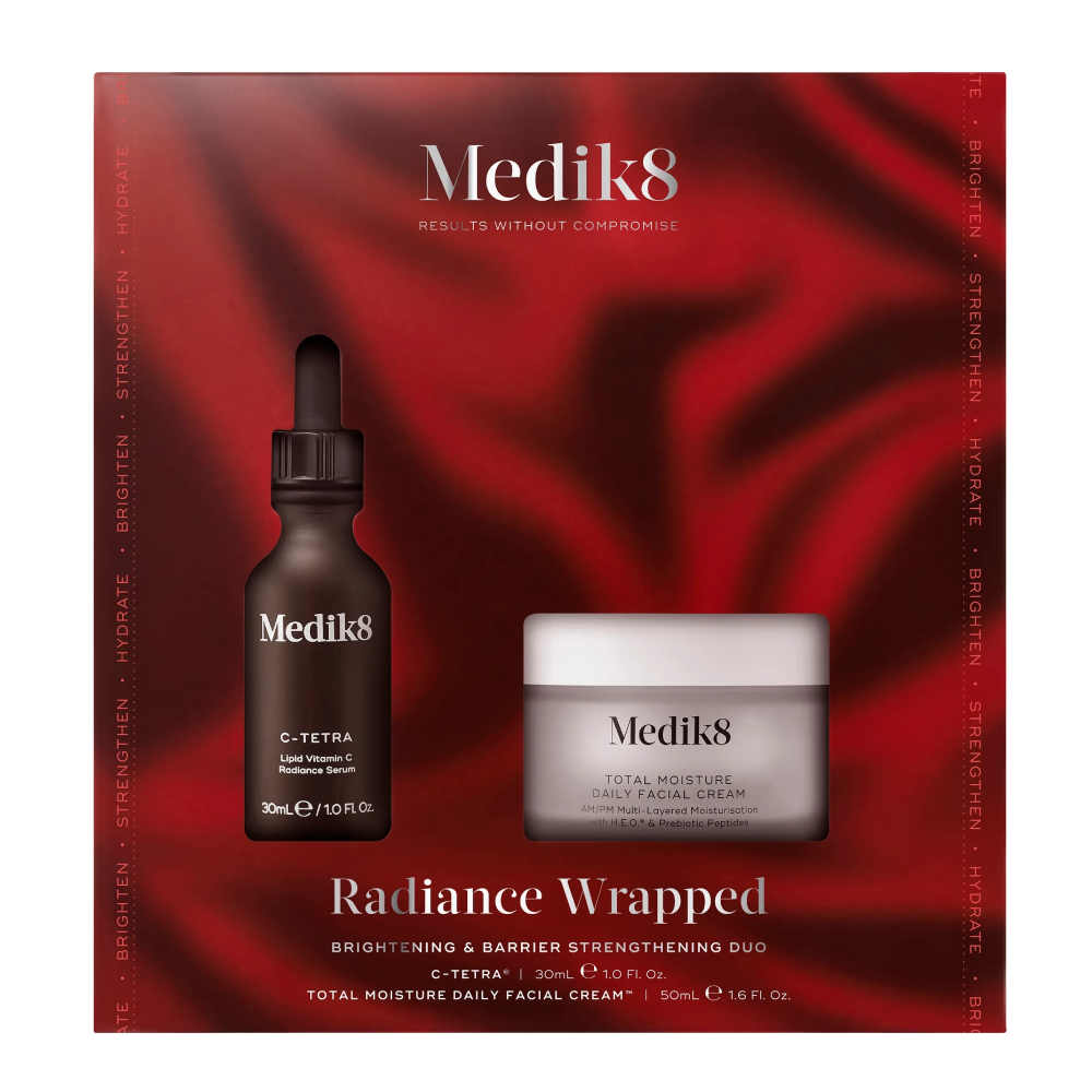MEDIK8 Radiance Wrapped - Набір для освітлення шкіри та зміцнення захисного бар’єра MEDIK8 Radiance Wrapped - Набір для освітлення шкіри та зміцнення захисного бар’єра
